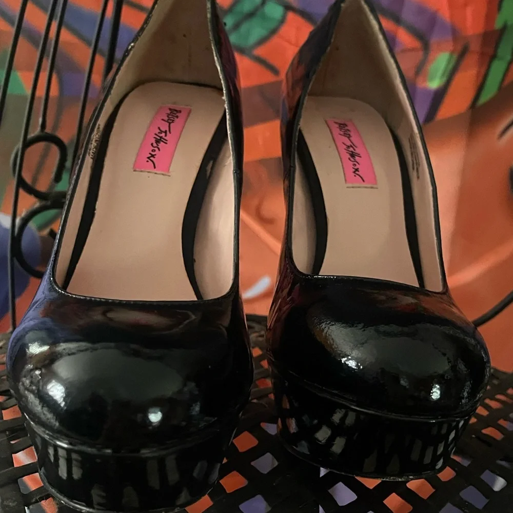 Betsey Johnson Black Patent Lace-Up Heels - Picture 9 of 9